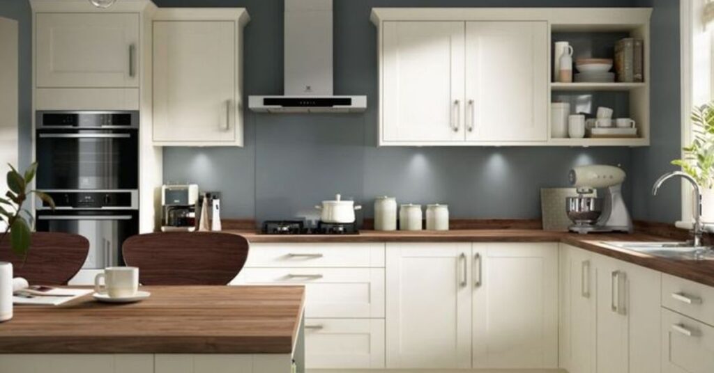 What Colour Goes with Cream Kitchen Units